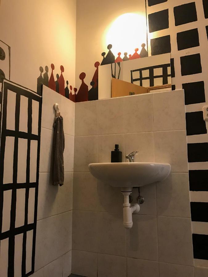 Urban Elephants Hostel Братислава Екстериор снимка
