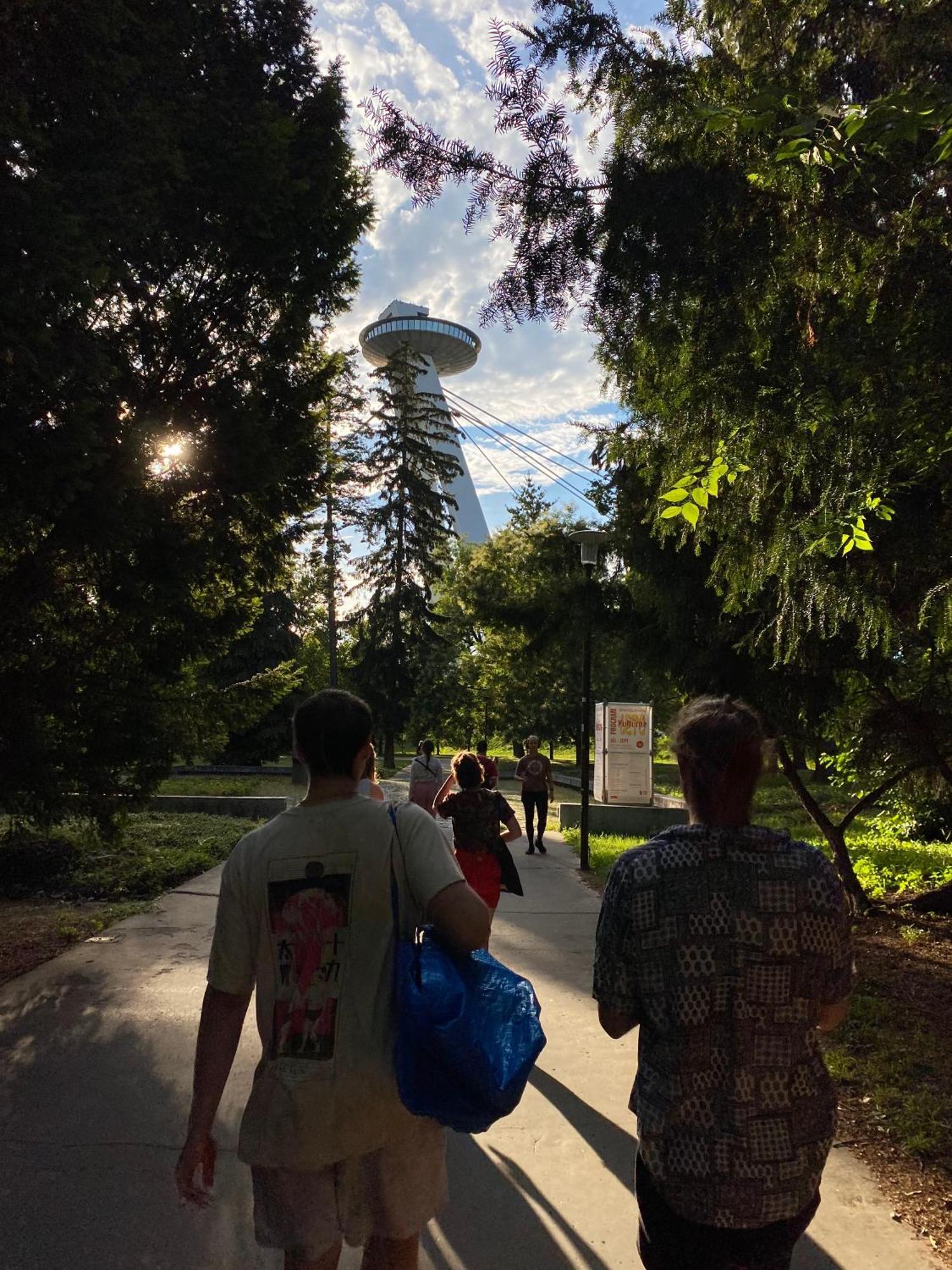 Urban Elephants Hostel Братислава Екстериор снимка