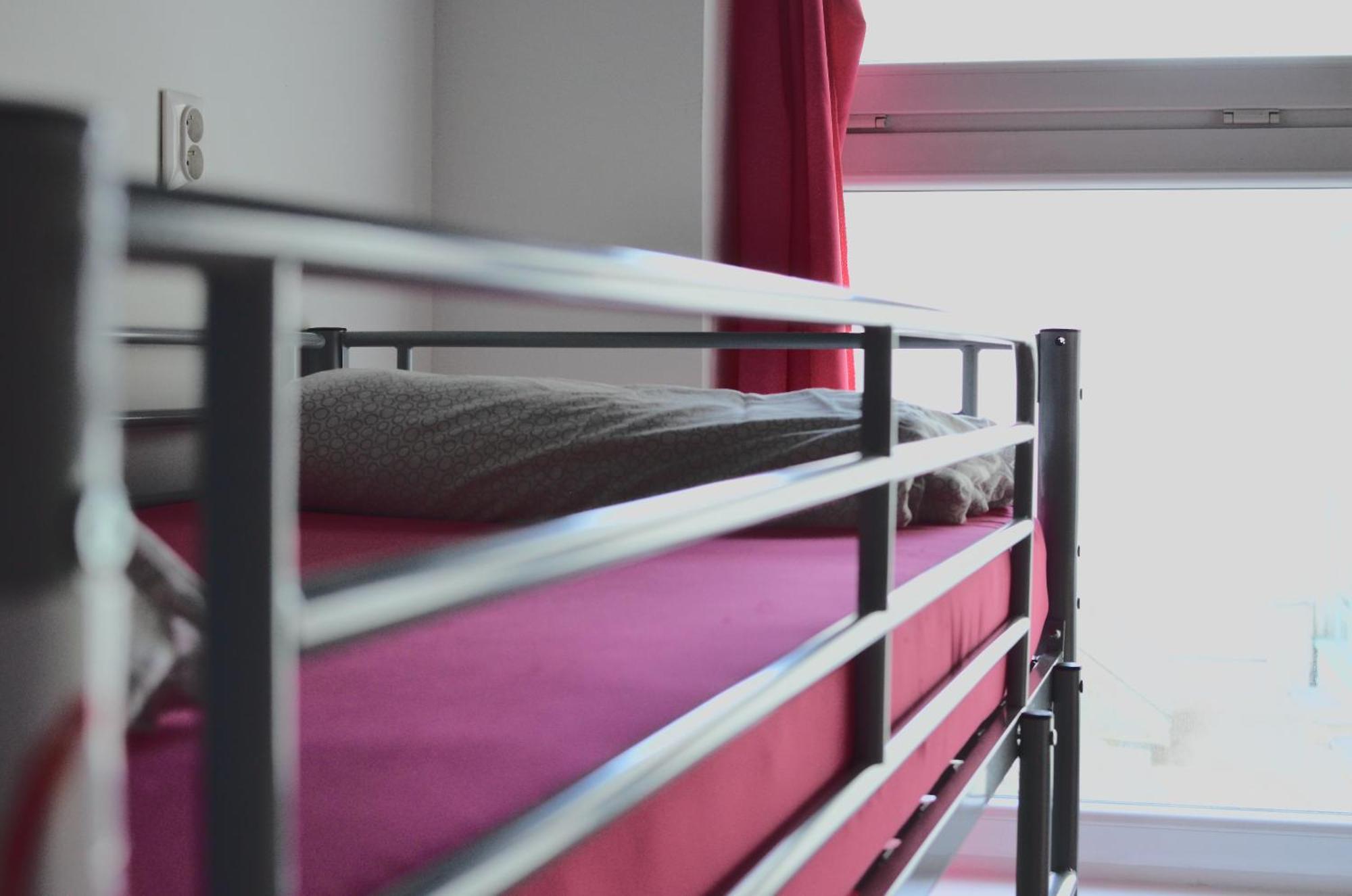 Urban Elephants Hostel Братислава Екстериор снимка