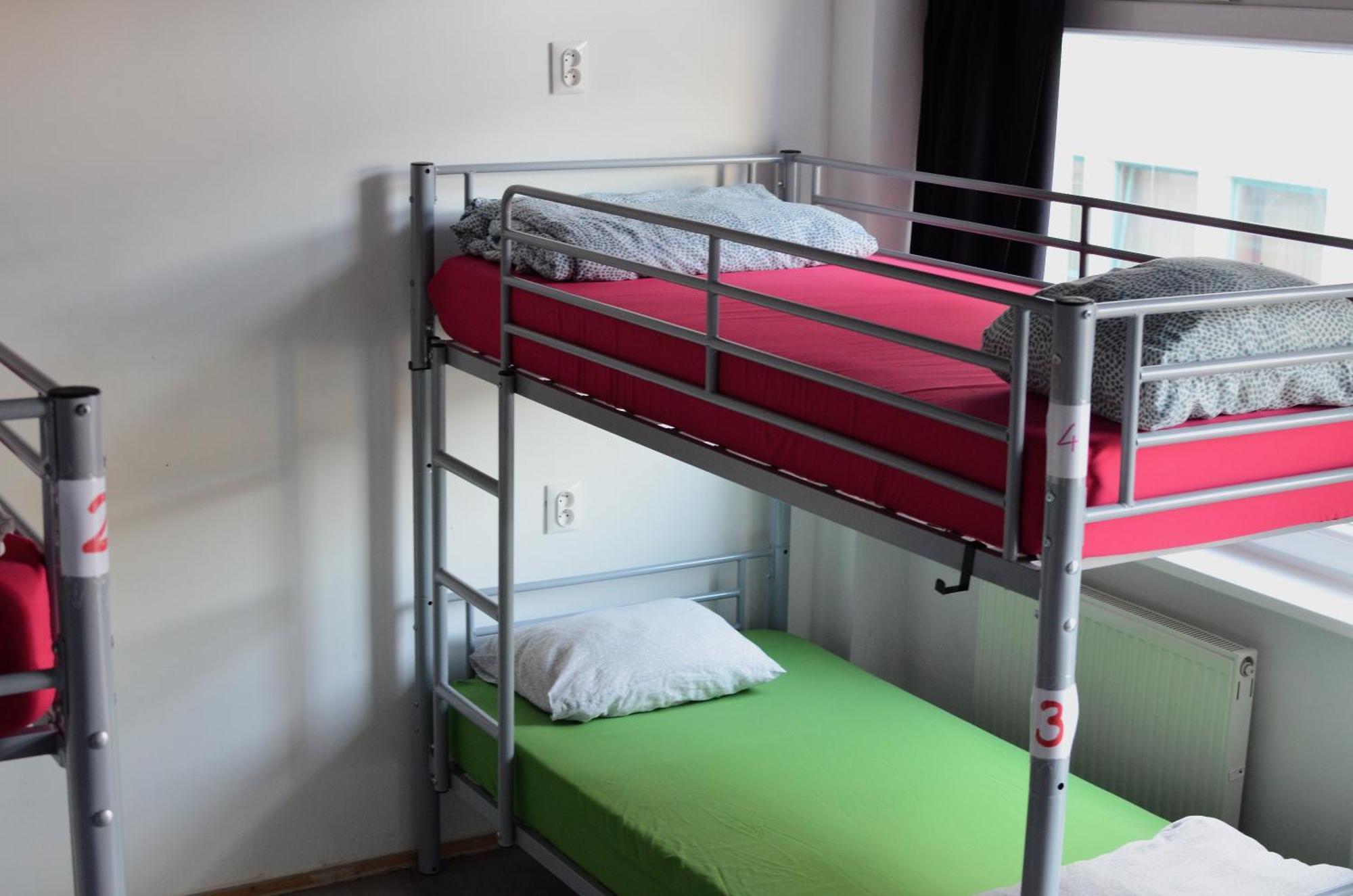 Urban Elephants Hostel Братислава Екстериор снимка